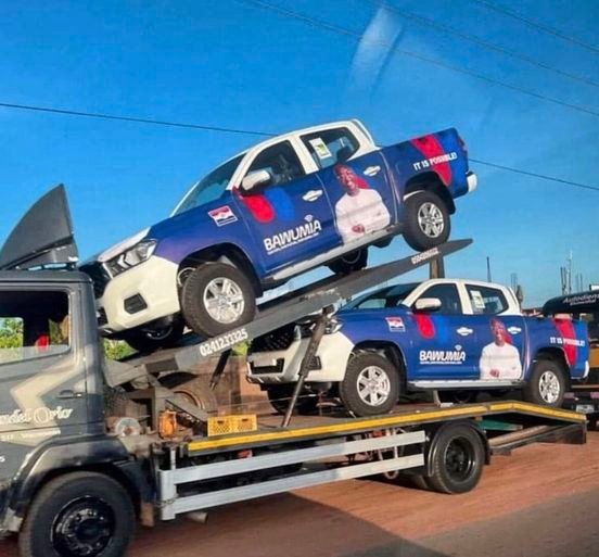 Bawumia begins distribution of Campaign Vehicles ached of NPP Presidential Primaries